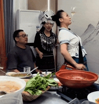 周一內(nèi)涵囧圖云飛系列 人在做壞事的時(shí)候最不怕累