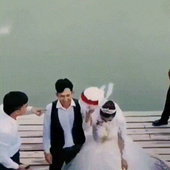 3DM輕松一刻第1489期 你知道女人是用什么做的嗎？