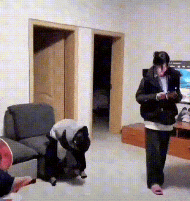 3DM輕松一刻第1489期 你知道女人是用什么做的嗎？