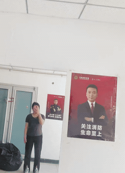 周一內(nèi)涵囧圖云飛系列 現(xiàn)在女裝的質(zhì)量真的不行！