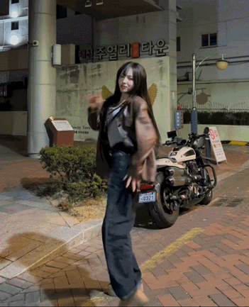 周一內涵囧圖云飛系列 現在女裝的質量真的不行！