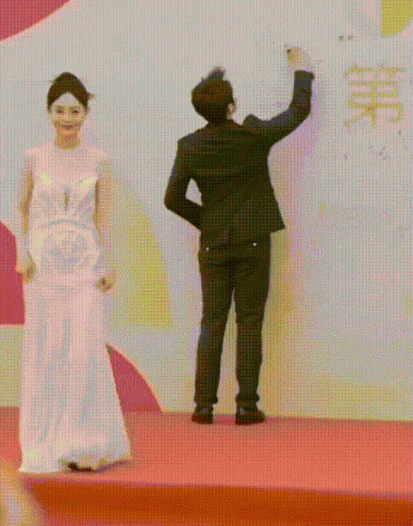 周一內涵囧圖云飛系列 現在女裝的質量真的不行！
