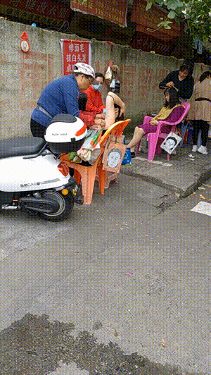 周一內(nèi)涵囧圖云飛系列 現(xiàn)在女裝的質(zhì)量真的不行！