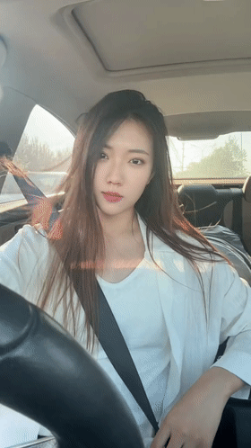 周一內(nèi)涵囧圖云飛系列 男人看美女是先天的反應(yīng)?