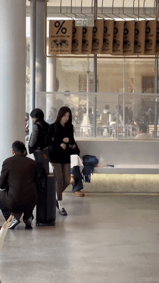 周一內(nèi)涵囧圖云飛系列 男人看美女是先天的反應(yīng)?