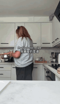 周一內(nèi)涵囧圖云飛系列 男人看美女是先天的反應(yīng)?