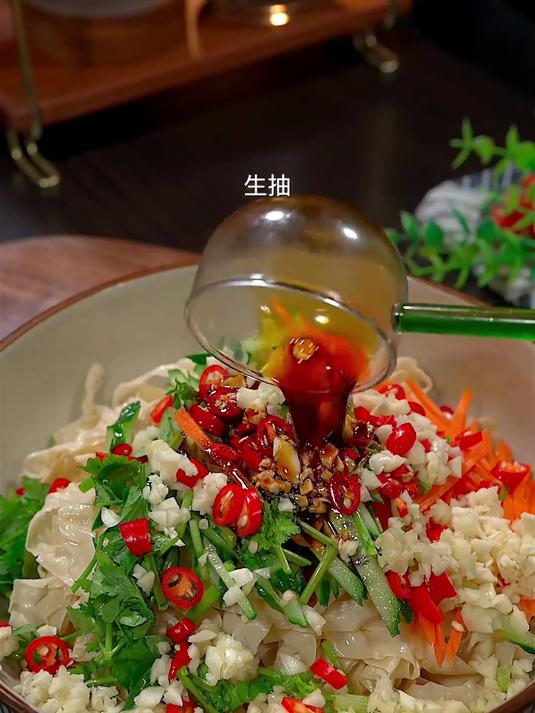 干豆皮丝凉拌清脆爽口,开胃下饭?