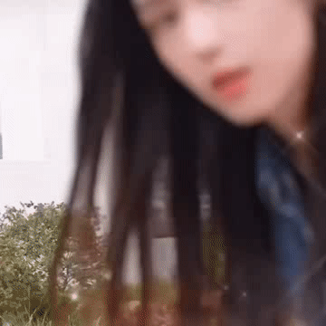 周五福利囧图云飞系列 体育老师也过不了美人关！