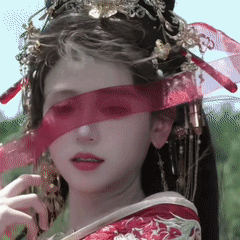 周五福利囧图云飞系列 体育老师也过不了美人关！