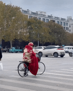 ��һ�ں���ͼ�Ʒ�ϵ�� Ů���첻��������Ҳ��������