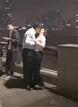 ��һ�ں���ͼ�Ʒ�ϵ�� Ů���첻��������Ҳ��������