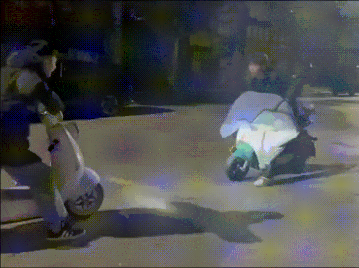 ��һ�ں���ͼ�Ʒ�ϵ�� �������۾۽�ս�������鴫