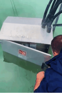 ��һ�ں���ͼ�Ʒ�ϵ�� �������۾۽�ս�������鴫