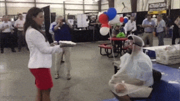 ��һ�ں���ͼ�Ʒ�ϵ�� �����л��赸������ɶ����