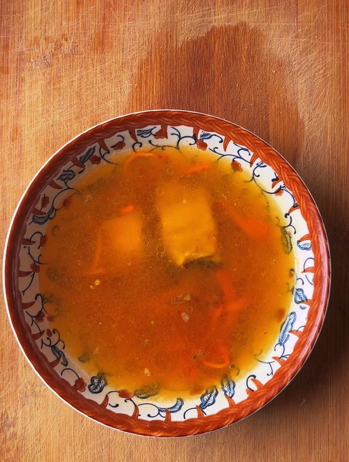 鳗鱼炖汤的做法，鳗鱼像我这样炖虫草菇，简单好喝