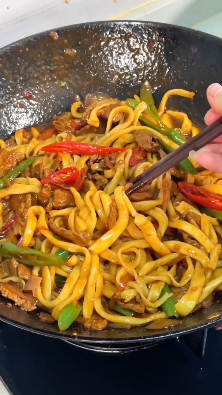 双椒牛肉面这样做