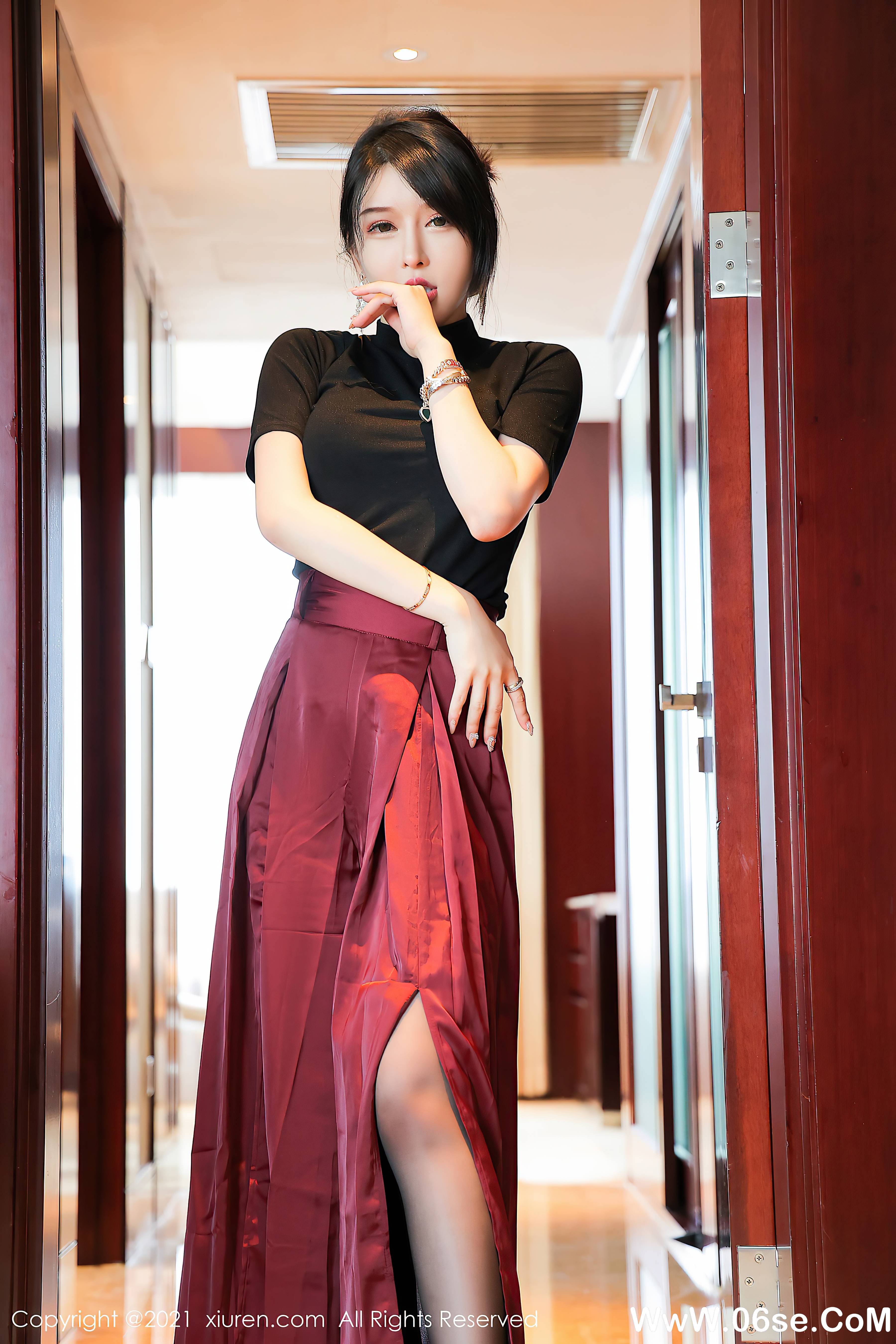 图片[12]-[XIUREN秀人网] 2021.07.08 NO.3641 玉兔miki 黑丝[64+1P696M]-六色网