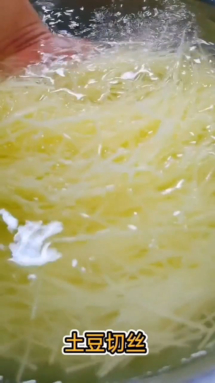 金丝虾球的美食新做法简单又酥又脆