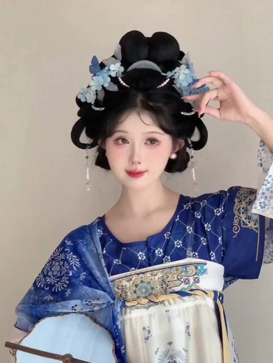 发型教程 超简单青花瓷唐风发型来啦!