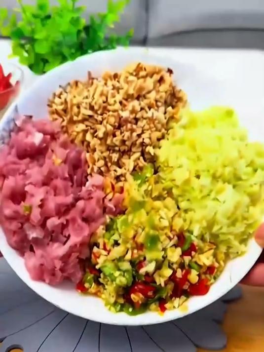 国货高品质电动蒜蓉机,无线便携操作简单,下厨备料轻松又高效!#绞肉机##电动绞肉机##电动