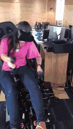 ��һ�ں���ͼ�Ʒ�ϵ�� ����Ǵ�˵�еľ�ͷ�аɣ�