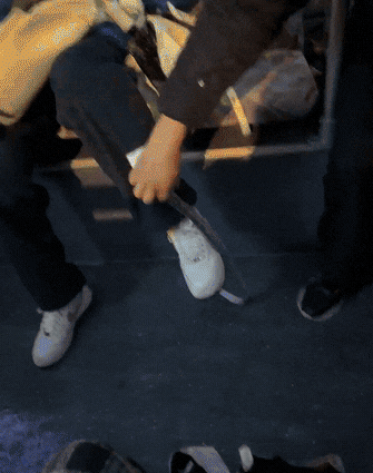 ��һ�ں���ͼ�Ʒ�ϵ�� ����Ǵ�˵�еľ�ͷ�аɣ�