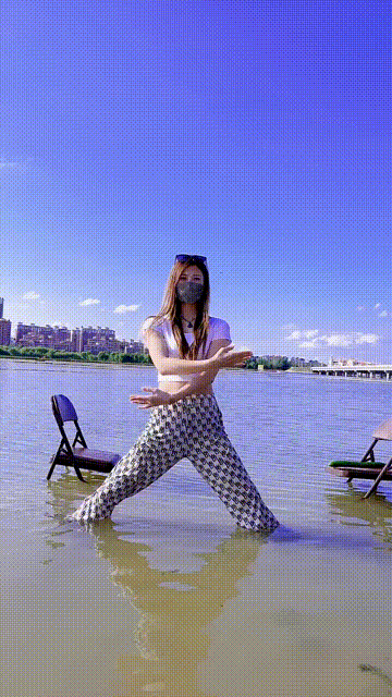 ���帣����ͼ�Ʒ�ϵ�� ��Ů��ˮ�����٤��ɶ˵��