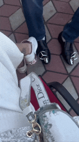 ��һ�ں���ͼ�Ʒ�ϵ�� ��Ϸ��Ů��Ҳ�ǿ��Լ�õ�