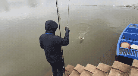 ��һ�ں���ͼ�Ʒ�ϵ�� ��Ϸ��Ů��Ҳ�ǿ��Լ�õ�