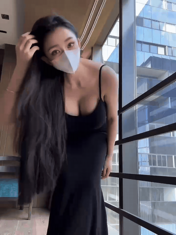 ��һ�ں���ͼ�Ʒ�ϵ�� ��Ů������ô����ôϸ��