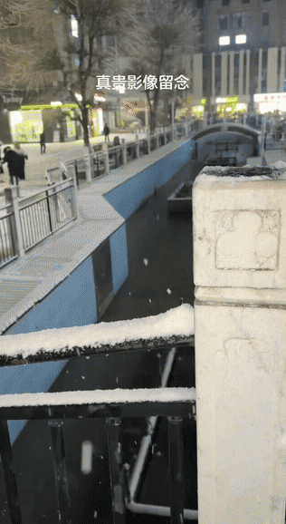 ��һ�ں���ͼ�Ʒ�ϵ�� Ů��������ʲôϷ��ô�ң�