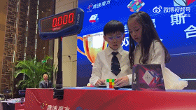 ��һ�ں���ͼ�Ʒ�ϵ�� Ů��������ʲôϷ��ô�ң�