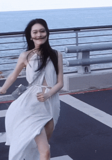 ��һ�ں���ͼ�Ʒ�ϵ�� �Ż���Ů�˳ɹ�������ע��