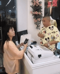 ��һ�ں���ͼ�Ʒ�ϵ�� �ڸ���������ܴ����Ƿ��