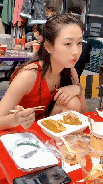 周一内涵囧图云飞系列 美女好亮的黑丝非常吸睛！