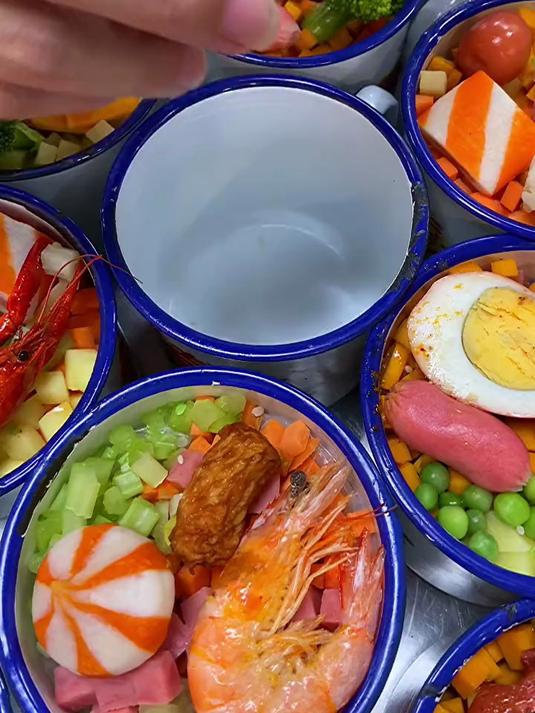 特色茶缸饭,使用750毫升茶缸,无毒无害,缸缸都能吃得饱
