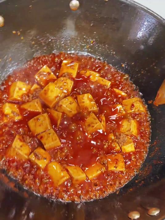 川菜中的经典 麻婆豆腐 正宗做法来了 包教包会 上车#麻婆豆腐##舌尖上的美食##美食教程