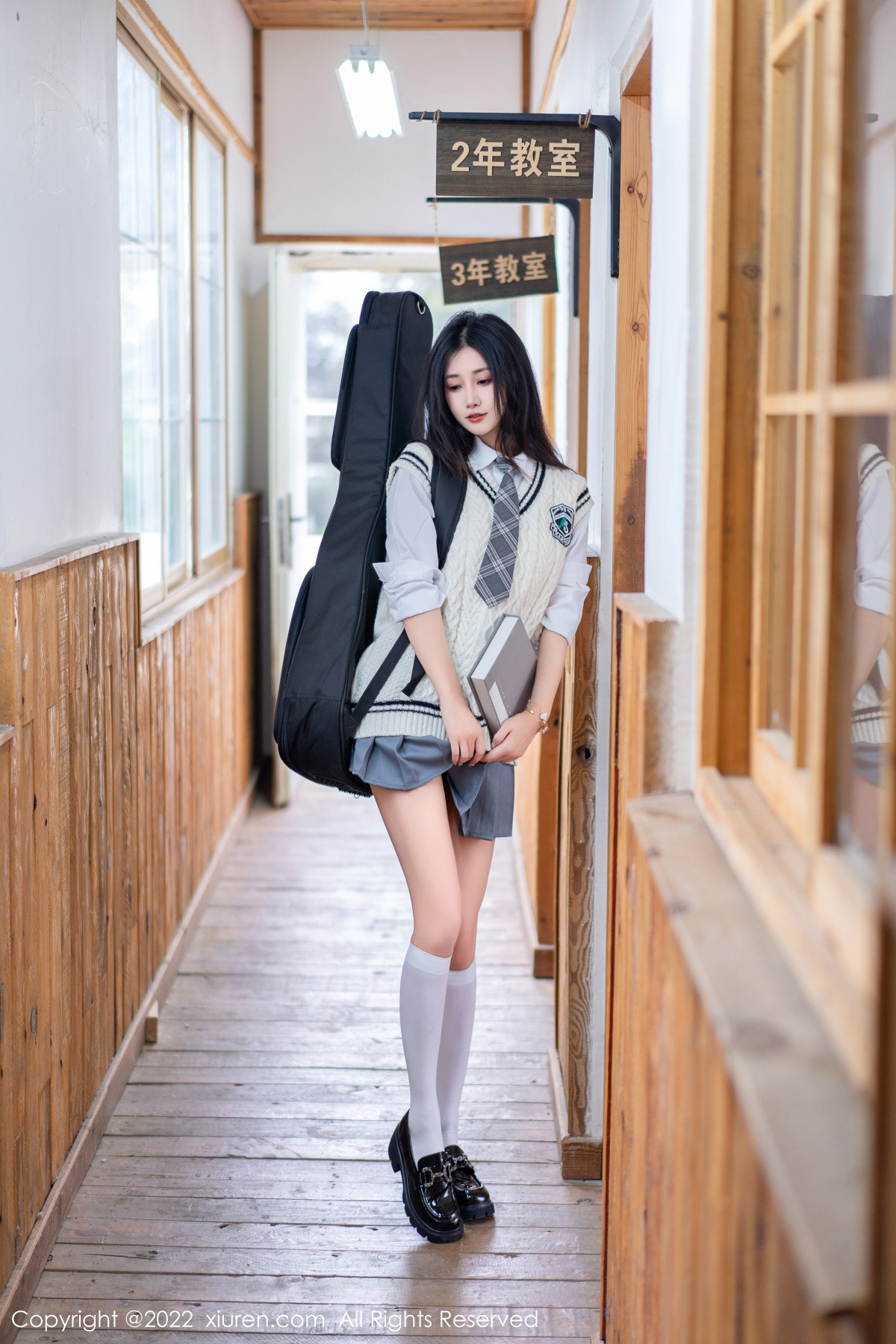图片[3]-【XiuRen秀人网】2022.12.08 Vol.5970 laura阿姣【99P】-六色网