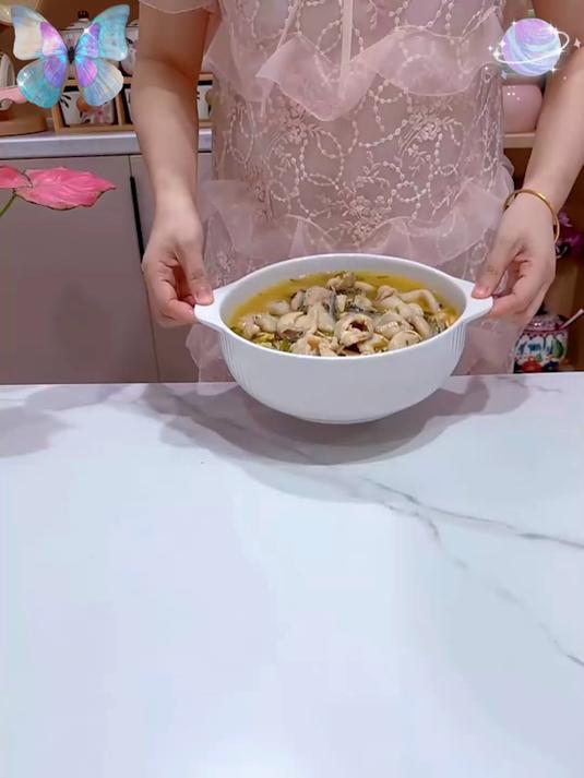 家用双耳陶瓷汤锅,导热均匀锁鲜味,煲汤炖肉都给力