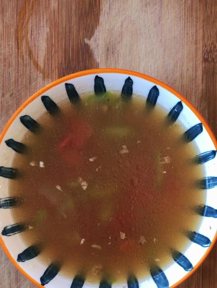 丝瓜和西红柿能一起做汤吗,当然可以