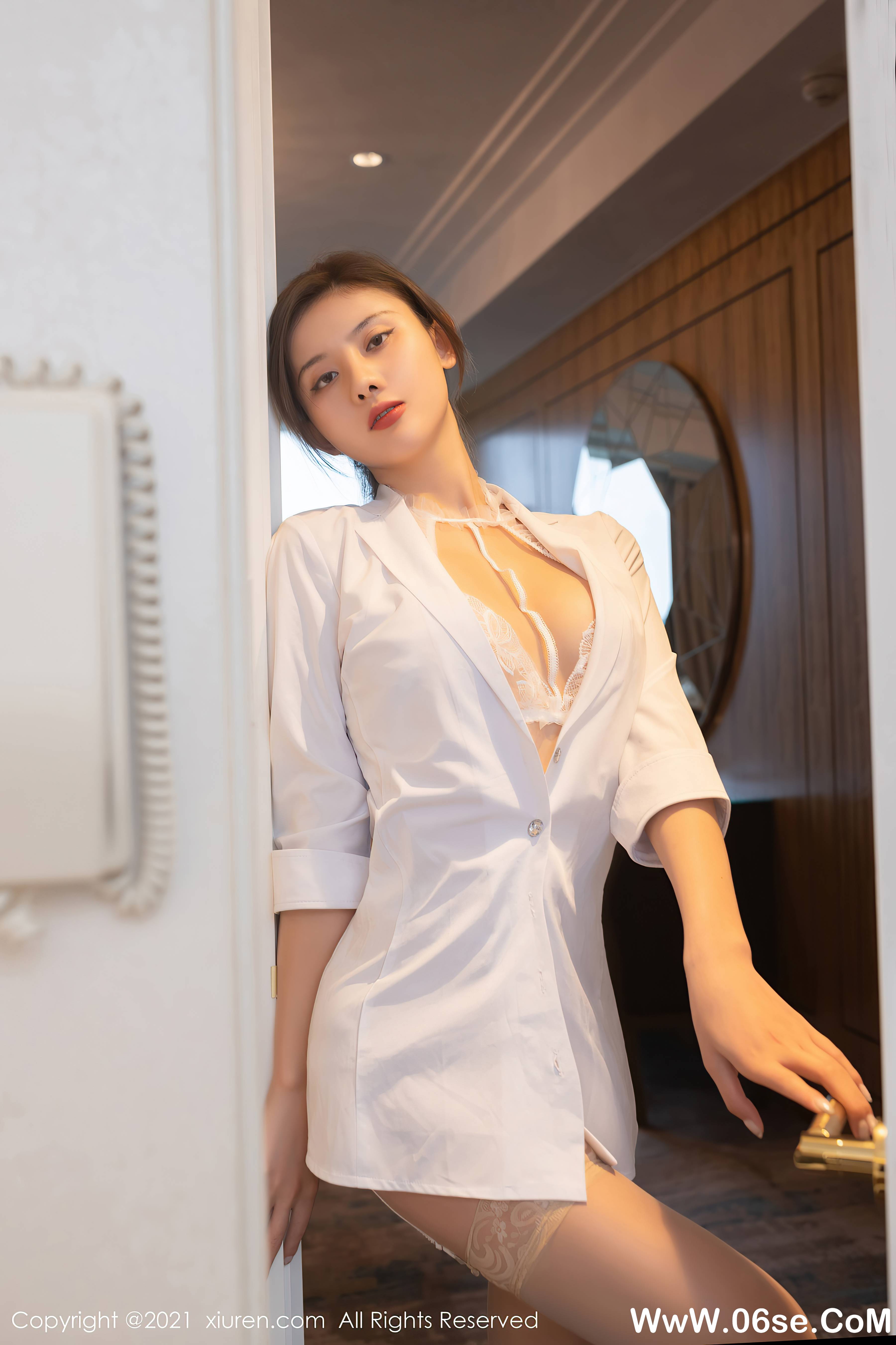 图片[2]-[XIUREN秀人网] 2021.04.27 NO.3355 就是阿朱啊[79+1P740M]-六色网
