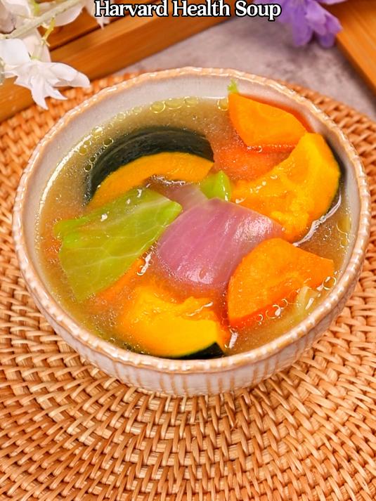 几种生活在很常见、很普通的蔬菜,却能做出一道很出名的蔬菜汤!