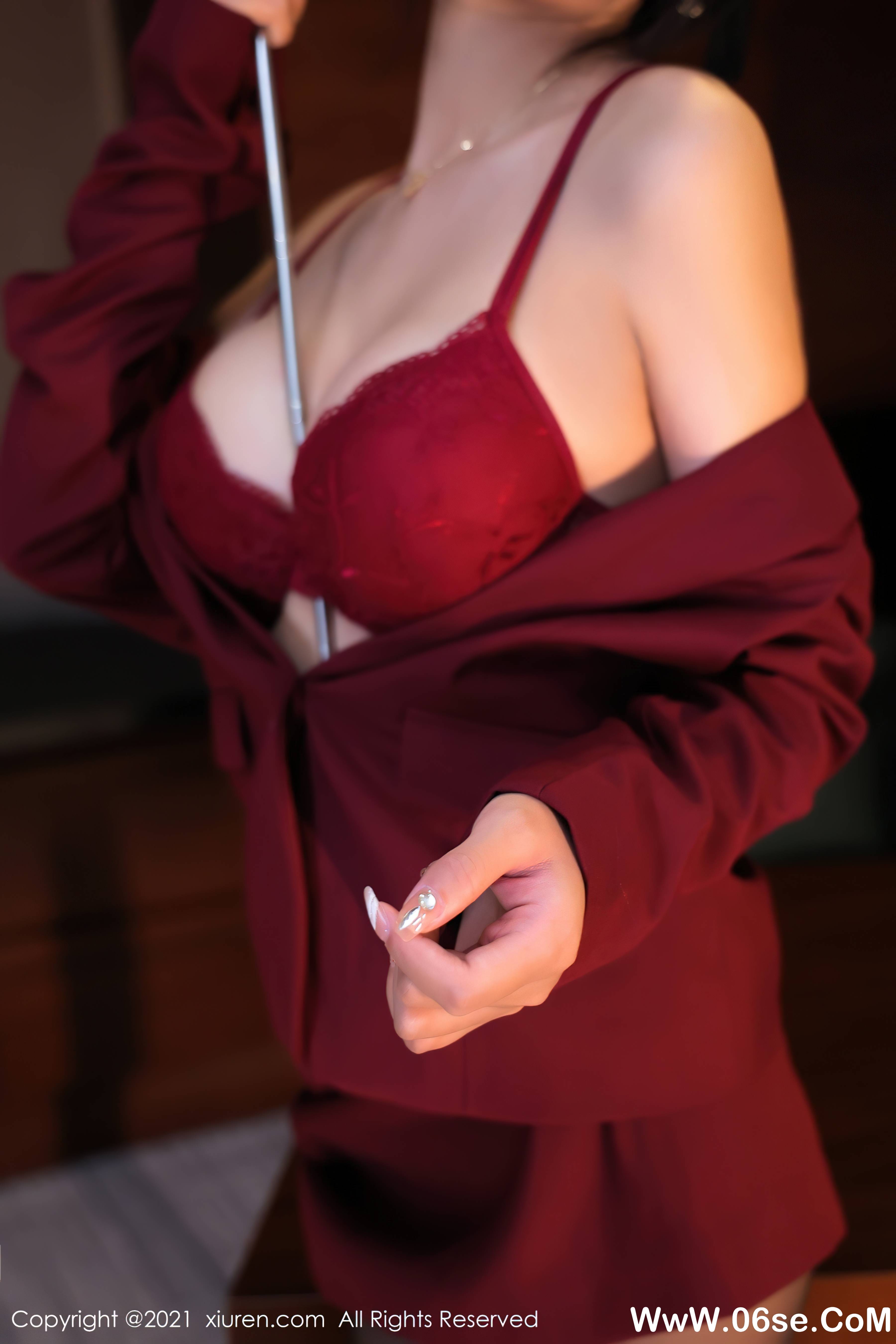图片[15]-[XIUREN秀人网] 2021.10.09 NO.4038 Emily尹菲[70+1P661M]-六色网
