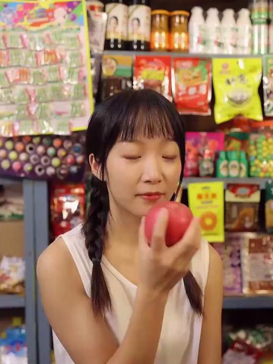 小卖部姐姐太厉害了,连苹果派都会做,真的香~