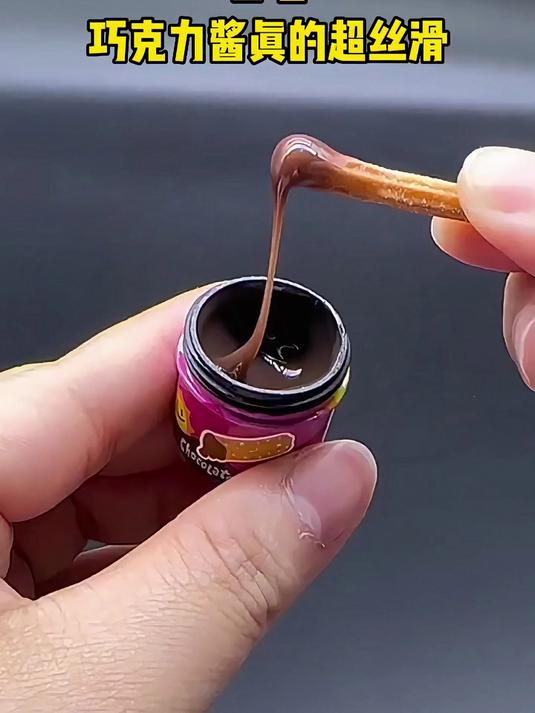 哇塞自制迷你食玩又来啦巧克力饼干条真的超级美味_