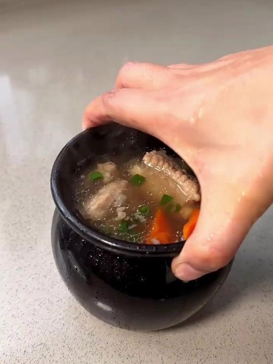 入冬都在喝瓦罐汤,太省事了上蒸下炖 瓦罐炖盅 再也不点外卖了