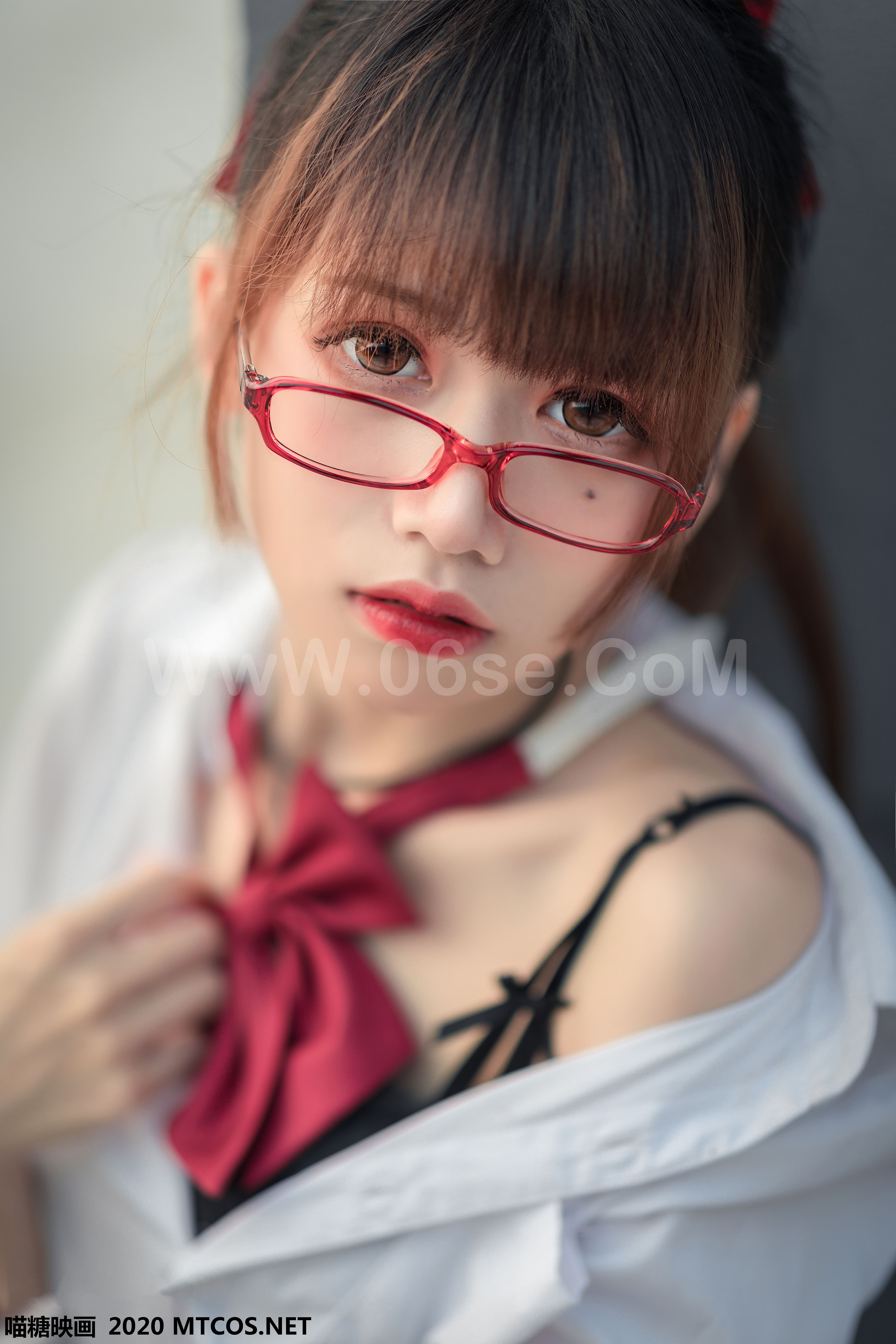 图片[26]-[MTCos] 喵糖映画 Vol.098 渡边爻爻爻子 JK制服少女-六色网