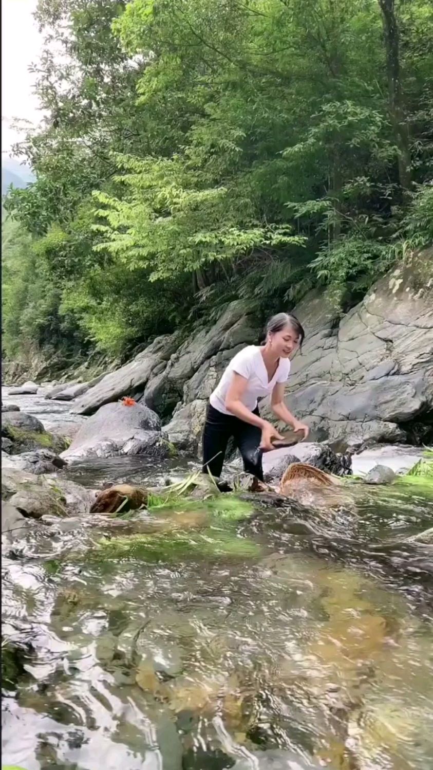 金汤鱼麻辣小龙虾尾