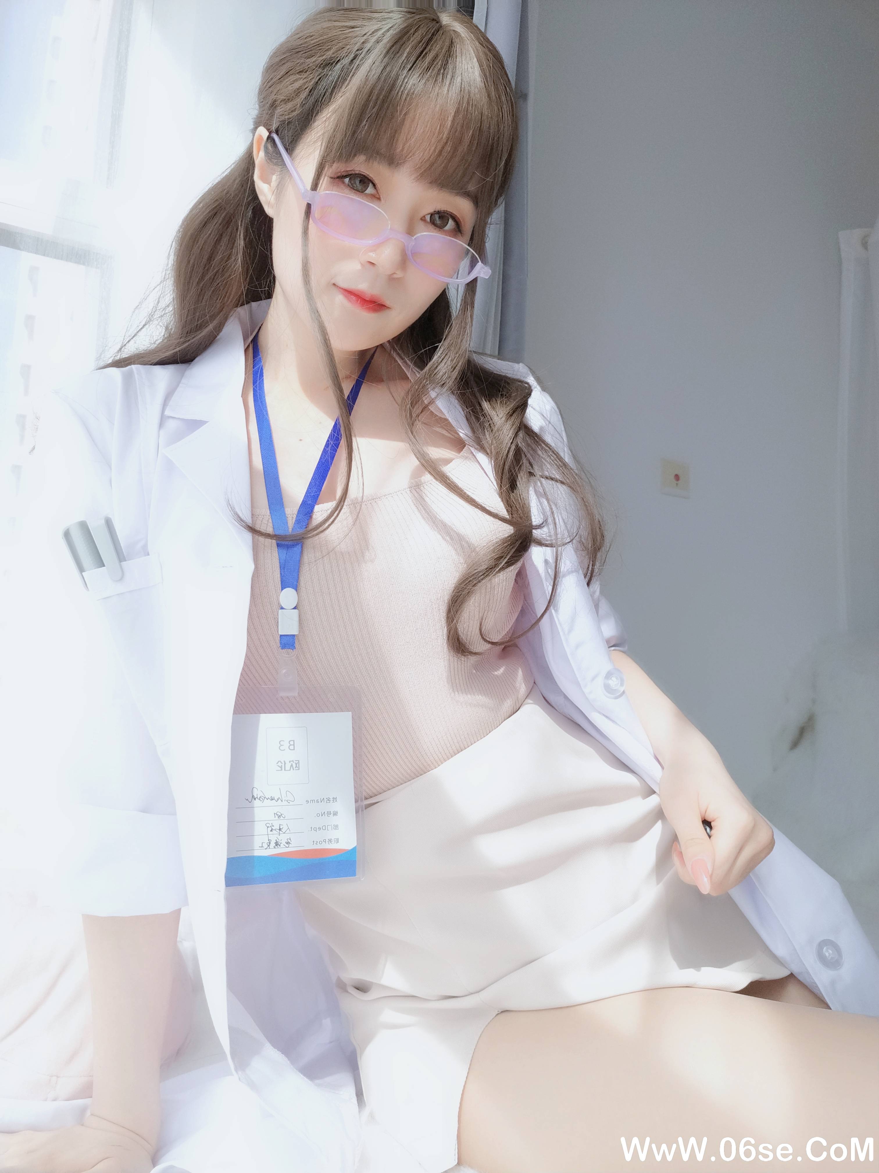 图片[96]-Coser小姐姐白银 NO.060 – 私人医生[159P+6V1.03G]-六色网