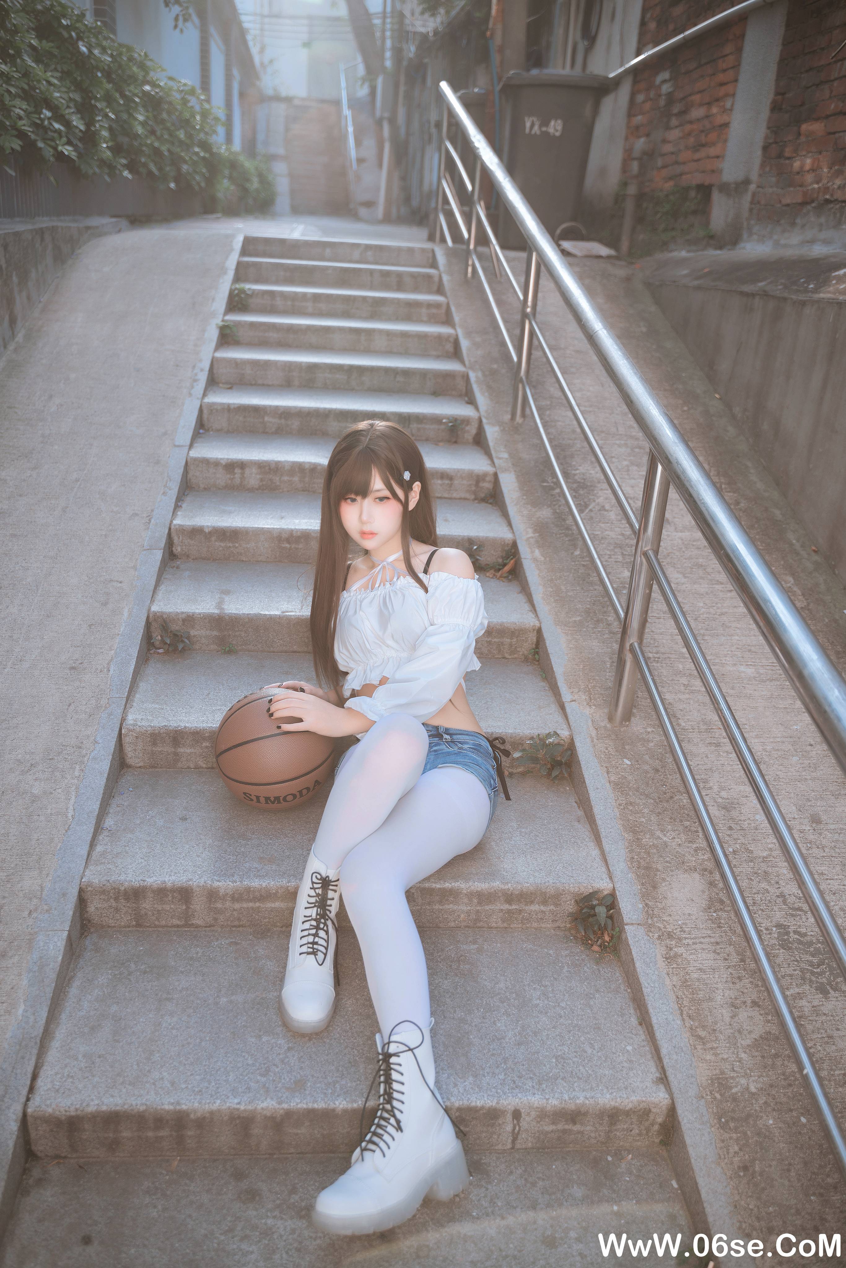 图片[4]-萌芽儿o0 NO.019 邻家小恶魔[46P+1V426M]-六色网